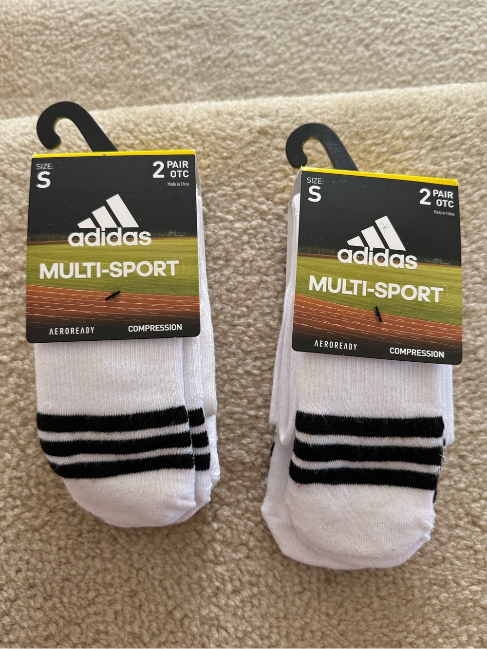 NWT adidas  White & Black Multi-Sport Soccer Baseball OTC Socks - 4 Pair